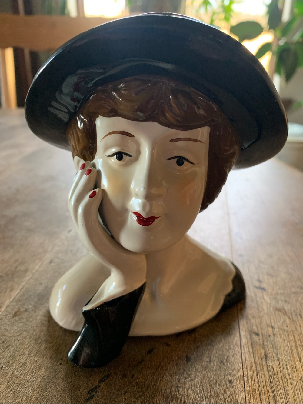 VINTAGE 1950’s PORCELAIN WOMANS BUST